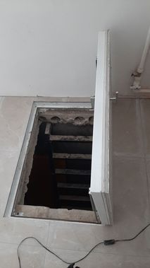 Напольный люк Самоподъемный Невидимка уголок 800*800