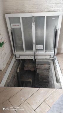 Напольный люк Самоподъемный Невидимка уголок 800*800